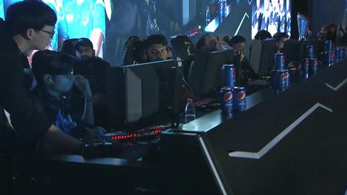 王曼昱和蒯 王曼昱和蒯