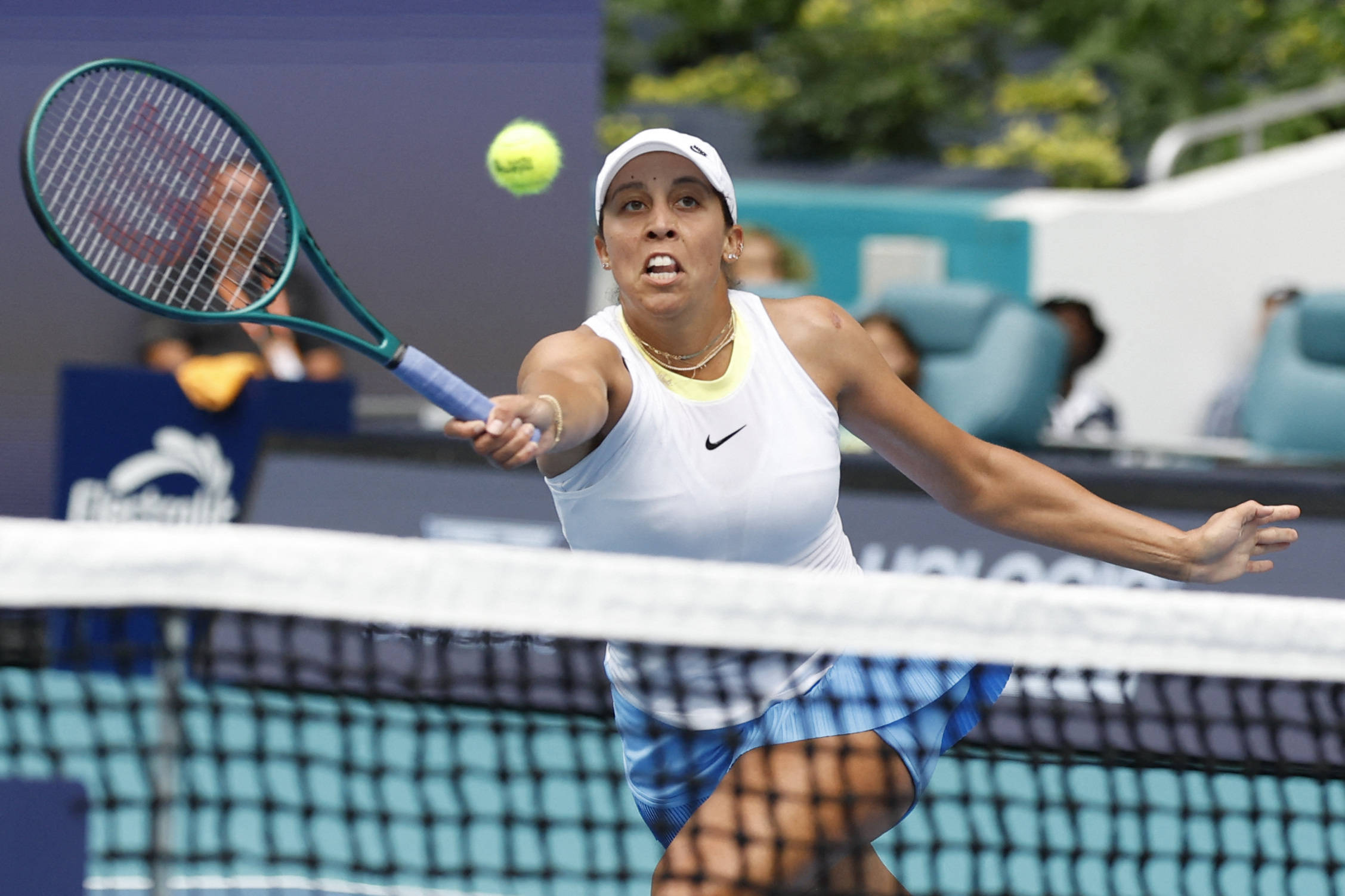 新生代游泳 新生代游泳